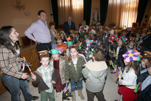 Ο Δήμαρχος με μαθητές