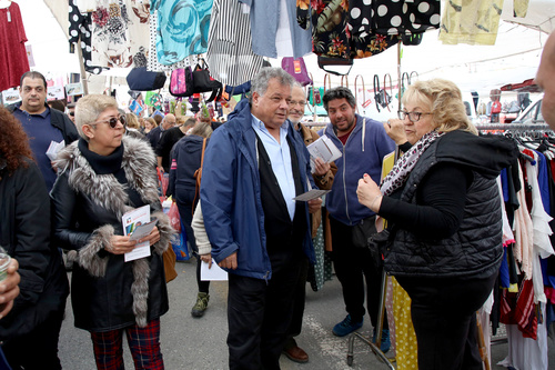Την λαϊκή αγορά του Σαββάτου στις Πατέλες επισκέφθηκε ο υποψήφιος δήμαρχος