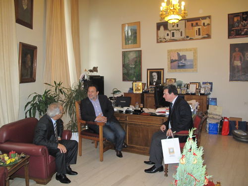 Ο Δήμαρχος Ηρακλείου με τους Βουλευτές Κύπρου