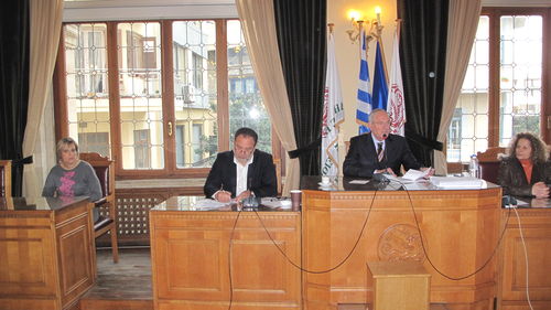 με το νέο Προεδρείο του Δημοτικού Συμβουλίου με το νέο Προεδρείο του Δημοτικού Συμβουλίου