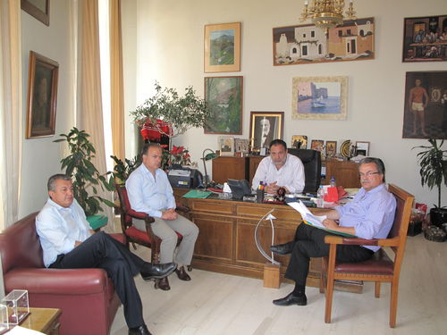 Φωτογραφία από την συνεδρίαση της Εκτελεστικής της ΠΕΔ Κρήτης