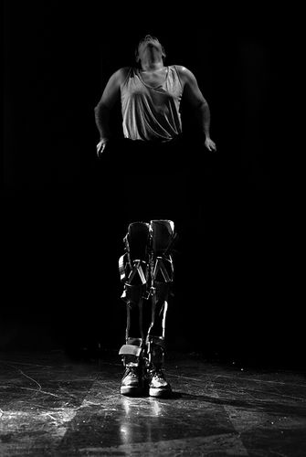 «ΠΝΕΙ» (Έχει πνοή)