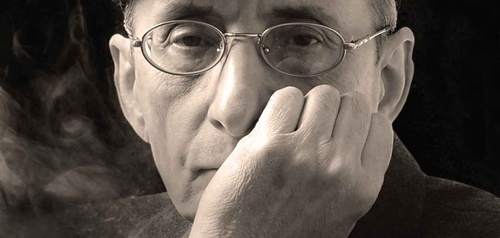 ΑΦΙΕΡΩΜΑ ΣΤΟΝ ΜΑΝΟ ΕΛΕΥΘΕΡΙΟΥ 