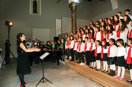 ΠΑΙΔΙΚΗΣ - ΝΕΑΝΙΚΗΣ ΧΟΡΩΔΙΑΣ ΤΗΣ ΠΕΡΙΦΕΡΕΙΑΚΗΣ ΕΝΟΤΗΤΑΣ ΗΡΑΚΛΕΙΟΥ