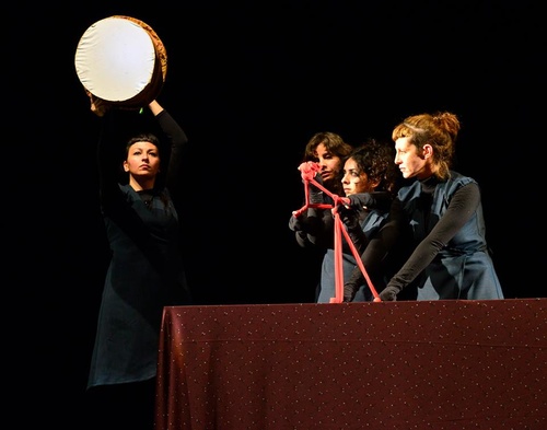 «ΛΑΜΠΙΚΟ!» «ΛΑΜΠΙΚΟ!»