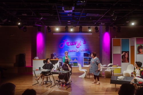 Ανθισμένες μανόλιες