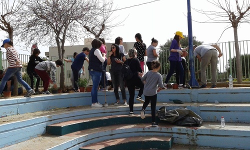 Μύρισε άνοιξη