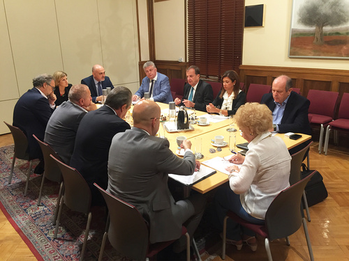 Σύμπραξη ΣΕΚ – ΣΕΒ για την ενίσχυση των εξαγωγικών επιχειρήσεων Σύμπραξη ΣΕΚ – ΣΕΒ για την ενίσχυση των εξαγωγικών επιχειρήσεων