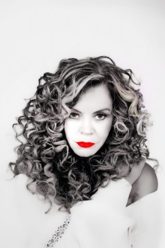 Συναυλία με την Ελένη Δήμου «Υπόθεση Καρδιάς»