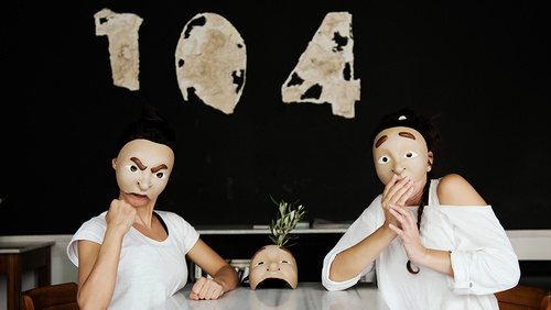 «Το Νησί των Συναισθημάτων» μια ιστορία του Χορχέ Μπουκάι για παιδιά από τους Hippo Theatre Group «Το Νησί των Συναισθημάτων» μια ιστορία του Χορχέ Μπουκάι για παιδιά από τους Hippo Theatre Group