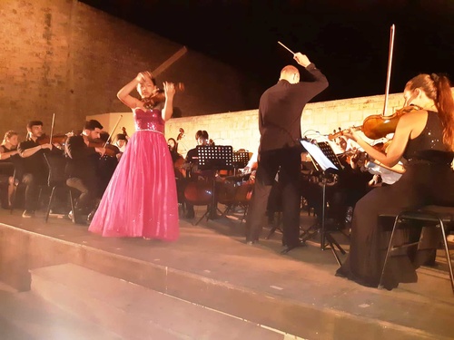 Ενθουσίασε το κοινό η μουσική σύμπραξη της Συμφωνικής Ορχήστρας Νέων Κρήτης με τους «Young Masters» της Βιέννης