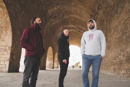 ΑΜΑ ΒΡΑΔΙΑΣΕΙ με τους Babel Trio ΑΜΑ ΒΡΑΔΙΑΣΕΙ με τους Babel Trio