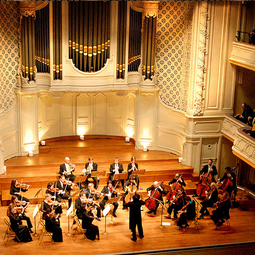 Η Ορχήστρα Δωματίου της Βιέννης για πρώτη φορά στην Κρήτη

 

17 και 18 Δεκεμβρίου, στο Πολιτιστικό Συνεδριακό Κέντρο Ηρακλείου