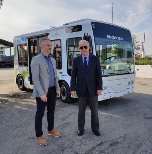 Ήρθε το δεύτερο ηλεκτροκίνητο λεωφορείο του Δήμου Ηρακλείου