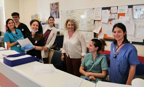 Όλα τα νοσοκομεία του νησιού επισκέφθηκε, το εορταστικό τριήμερο, η Διοικήτρια της 7ης Υγειονομικής Περιφέρειας Κρήτης.