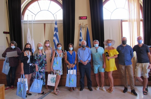 Έντεκα Εσθονοί δημοσιογράφοι επισκέφθηκαν το Δήμο Ηρακλείου- Ενδιαφέρον για τα μέτρα κατά της πανδημίας COVID-19