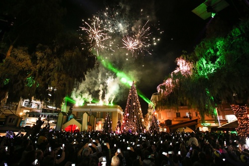 Επιστρέφει λαμπερό και επισκέψιμο το«Χριστουγεννιάτικο Κάστρο»στην καρδιά της πόλης του Ηρακλείου
