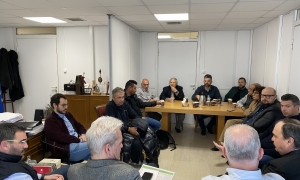 Συνάντηση του Δημάρχου Αλέξη Καλοκαιρινού με τους εργολήπτες έργων οδοποιίας του Δήμου Ηρακλείου