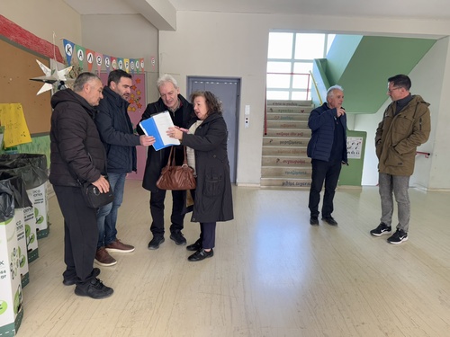 Εργασίες κατασκευής ραμπών και προσβάσιμων χώρων υγιεινής για ΑμεΑ σε 75 σχολικά κτήρια του Δήμου Ηρακλείου

