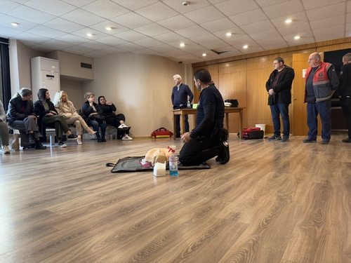 Συνεργασία Δήμου Ηρακλείου και ΕΚΑΒ Κρήτης για σεμινάρια Πρώτων Βοηθειών στους δημοτικούς υπαλλήλους


