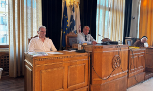 Ενημέρωση του Δημοτικού Συμβουλίου από τον Δήμαρχο Ηρακλείου για τη λύση στο χρέος από την απένταξη του Πολιτιστικού Κέντρου

