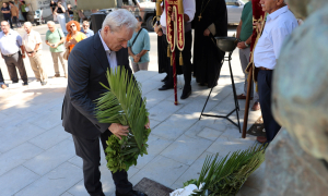 Στις εκδηλώσεις τιμής και μνήμης για τη Γενοκτονία των Ελλήνων της Μικράς Ασίας ο Δήμαρχος Ηρακλείου Αλέξης Καλοκαιρινός (video) Στις εκδηλώσεις τιμής και μνήμης για τη Γενοκτονία των Ελλήνων της Μικράς Ασίας ο Δήμαρχος Ηρακλείου Αλέξης Καλοκαιρινός (video)