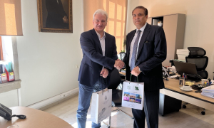 Συνάντηση του Δημάρχου Ηρακλείου με τον Πρέσβη του Πακιστάν στην Ελλάδα