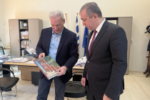 Συνάντηση του Δημάρχου Ηρακλείου Αλέξη Καλοκαιρινού με τον Πρέσβη Αζερμπαϊτζάν στην Ελλάδα Arif Mammadov Συνάντηση του Δημάρχου Ηρακλείου Αλέξη Καλοκαιρινού με τον Πρέσβη Αζερμπαϊτζάν στην Ελλάδα Arif Mammadov