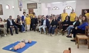 Με μεγάλη επιτυχία το σεμινάριο Βασικής Υποστήριξης της Ζωής στον Ιερό Ναό Αγίου Γεωργίου Νέου Κόσμου, που διοργάνωσε ο Δήμος Ηρακλείου