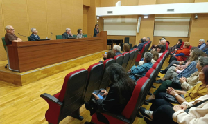 Με εξαιρετικές ομιλίες η εσπερίδα για το Δημήτρη Βικέλα στη Βικελαία Δημοτική ΒιβλιοθήκηΤο ενδιαφέρον του κοινού κέρδισαν οι εξαιρετικές ομιλίες της εσπερίδας με θέμα «Ο Ευρωπαίος και κοσμοπολίτης Δημήτριος Βικέλας», που πραγματοποιήθηκε από τη Βιβλιοθήκη της Βουλής των Ελλήνων σε συνεργασία με τη Βικελαία Δημοτική Βιβλιοθήκη στο πλαίσιο της έκθεσης με τίτλο «Ο πολυταξιδεμένος Δημήτριος Βικέλας» στις 21/11.

