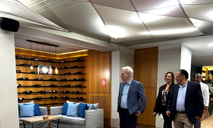 Κερδίζει τις εντυπώσεις το ανακαινισμένο Café Restaurant «Marina» (video) Κερδίζει τις εντυπώσεις το ανακαινισμένο Café Restaurant «Marina» (video)