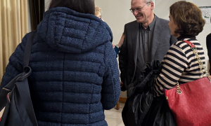 Άνοιξε ο δρόμος για την ανάπλαση στην περιοχή του Αγίου Κωνσταντίνου (video) Άνοιξε ο δρόμος για την έναρξη της διαδικασίας τροποποίησης του Σχεδίου Πόλης στην ευρύτερη περιοχή του Δημοτικού Κοιμητηρίου Αγίου Κωνσταντίνου (οδοί Πλούτωνος, παρ. Πλούτωνος και Βερμίου)  με την ομόφωνη έγκριση της εισήγησης της Δημοτικής Αρχής από το Δημοτικό Συμβούλιο στην συνεδρίαση της 8ης Δεκεμβρίου.

