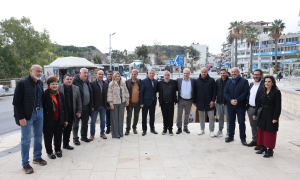 Ιστορική μέρα: Άνοιξε ξανά η πύλη Αγίου Γεωργίου ως πέρασμα που ενώνει την λ. Ικάρου με την πλ. Ελευθερίας (video)