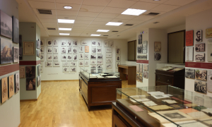 Συνεχίζεται η έκθεση «Ο πολυταξιδεμένος Δημήτριος Βικέλας» στην Βικελαία Δημοτική Βιβλιοθήκη

