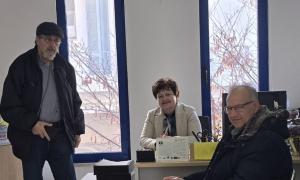 Ψηφιακή γέφυρα στήριξης για τους ασθενείς με Πάρκινσον από τον Δήμο ΗρακλείουΣτη δημιουργία επίσημης ιστοσελίδας που θα λειτουργεί ως ψηφιακός κόμβος πληροφόρησης για ιατρικά θέματα και τρόπους συμπαράστασης στους πάσχοντες από τη νόσο Πάρκινσον προχωρά ο Δήμος Ηρακλείου και η Αντιδημαρχία Εθελοντισμού.

