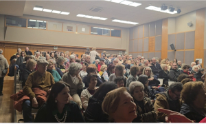 Μεγάλο ενδιαφέρον για την εκδήλωση με θέμα «Μήπως όλα ξεκινούν από το έντερό σας;» που διοργάνωσε η Αντιδημαρχία Εθελοντισμού του Δήμου ΗρακλείουMε μεγάλη
επιτυχία πραγματοποιήθηκε η ενημερωτική εκδήλωση με θέμα  «Μήπως όλα ξεκινούν από το έντερό σας;» που
διοργάνωσε η Αντιδημαρχία Εθελοντισμού του Δήμου Ηρακλείου σε συνεργασία με την
διακεκριμένη ολιστική ομοιοπαθητικό Δήμητρα Τυλλιανάκη, στην αίθουσα «Μ. Καρέλλης»,
την Πέμπτη 5/3.  
