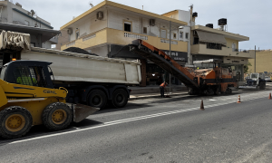 Σε εξέλιξη εργασίες φρεζαρίσματος και ασφαλτόστρωσης στην Λ. Παπαναστασίου Σε εξέλιξη εργασίες φρεζαρίσματος και ασφαλτόστρωσης στην Λ. Παπαναστασίου