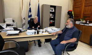 Συνάντηση του Δημάρχου Ηρακλείου με τον Πρόεδρο της ΕΑΣΗ Συνάντηση του Δημάρχου Ηρακλείου με τον Πρόεδρο της ΕΑΣΗ
