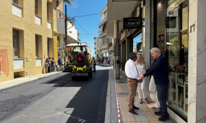 Αυτοψία στο έργο των ασφαλτοστρώσεων στην οδό Αβέρωφ από τον Δήμαρχο Ηρακλείου Αλέξη Καλοκαιρινό (video)
