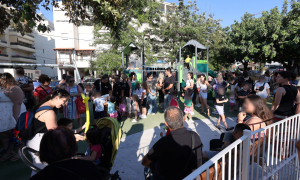 Παραδόθηκε σε χρήση η νέα παιδική χαρά στην πλατεία Νικαίας
Παραδόθηκε σε χρήση η νέα παιδική χαρά στην πλατεία Νικαίας