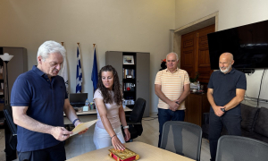 Ορκωμοσία νέας μόνιμης υπαλλήλου στο Δήμο Ηρακλείου
Ορκωμοσία νέας μόνιμης υπαλλήλου στο Δήμο Ηρακλείου