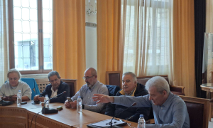 Τεχνική συνάντηση εργασίας στη Λότζια με Προέδρους Δημοτικών Κοινοτήτων υπό τον Δήμαρχο Ηρακλείου για την αποτίμηση των ζημιών από την κακοκαιρία Τεχνική συνάντηση εργασίας στη Λότζια με Προέδρους Δημοτικών Κοινοτήτων υπό τον Δήμαρχο Ηρακλείου για την αποτίμηση των ζημιών από την κακοκαιρία